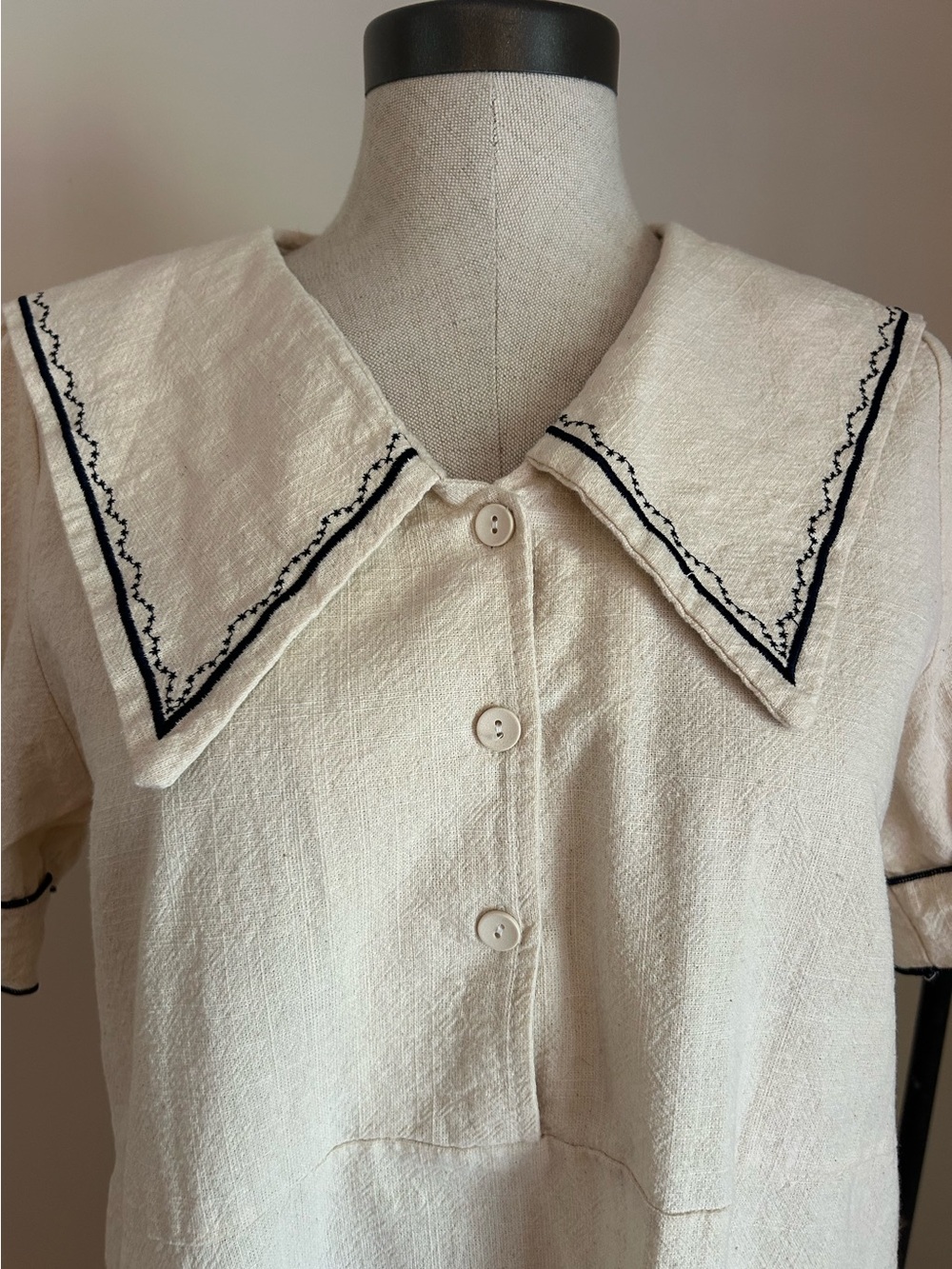 100% cotton dress with sailor collar